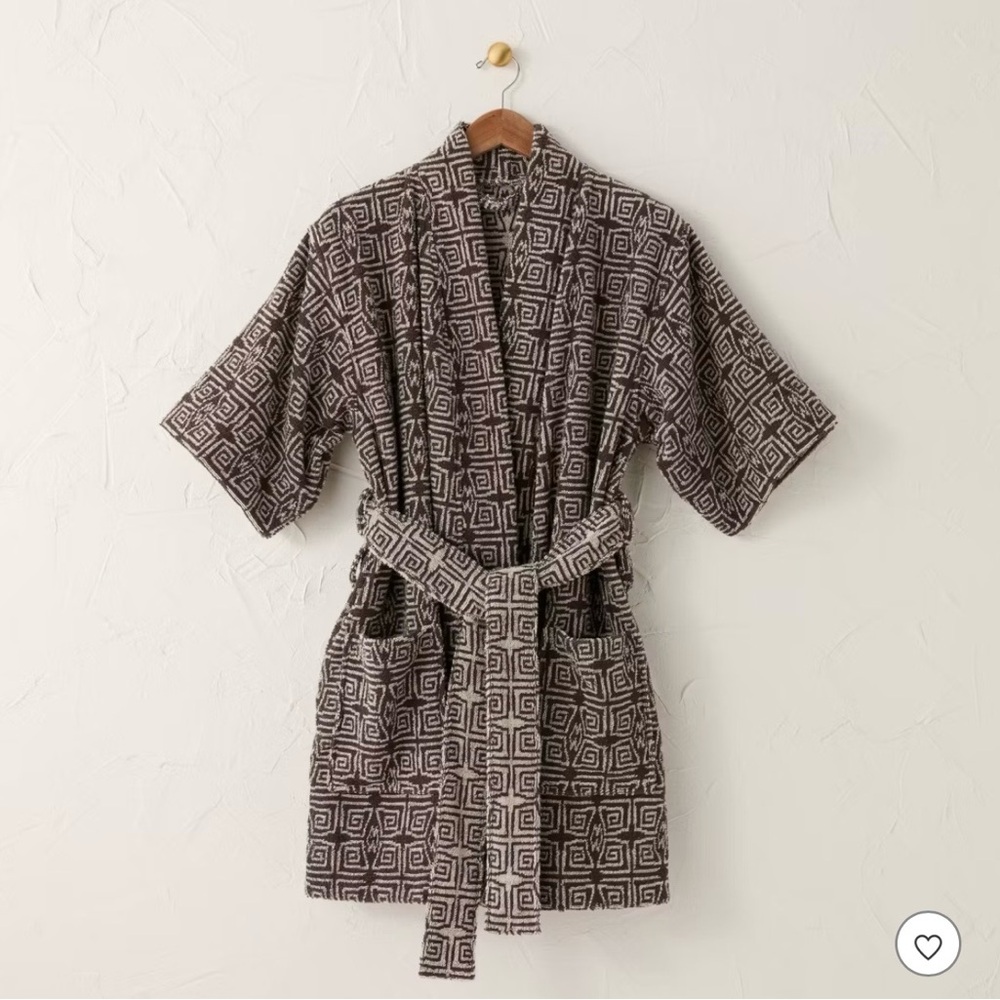 Opalhouse Black and White Geometric Robe